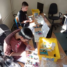 Lego Spike z kl. 8a